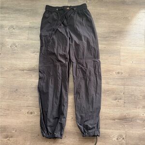 Black Cargo Pants Forever 21
Size S